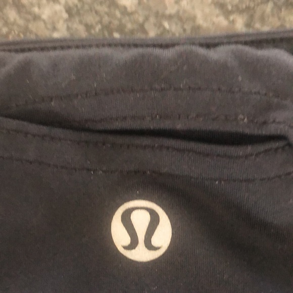 Lululemon skirt - Picture 3 of 4